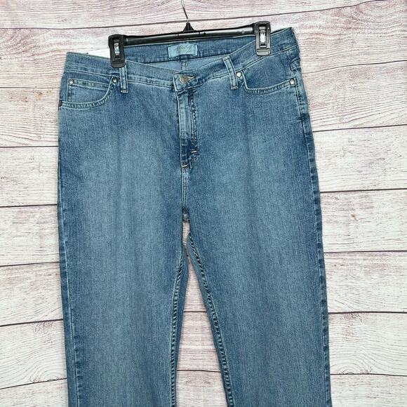 Wrangler Women's as Real as Classic Fit Bootcut Jeans New Size 14x34 - Picture 6 of 8